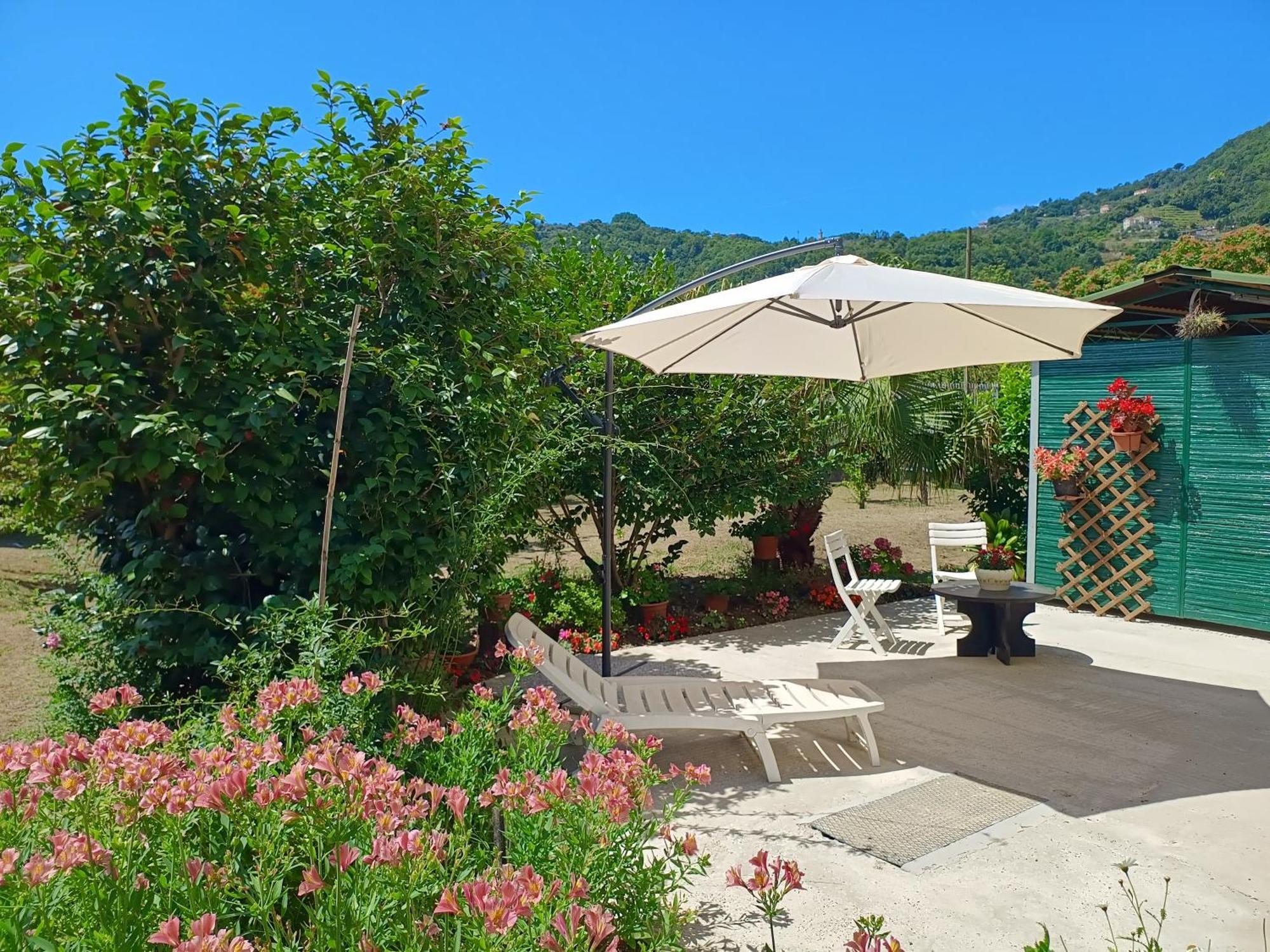 Sunny House Villa Carasco Luaran gambar